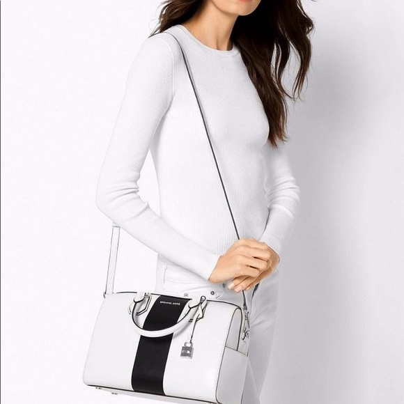 Michael Kors Handbags - JULY 4 SALE Michael Kors Mercer satchel/duffel
